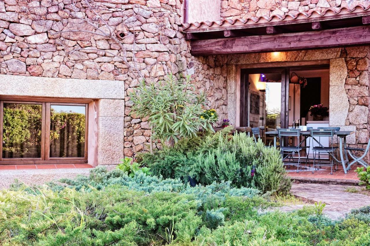 Residence L'Ea Di Lavru - Appartamenti Mono-Bilo-Trilocali Порто Сан Паоло Екстериор снимка
