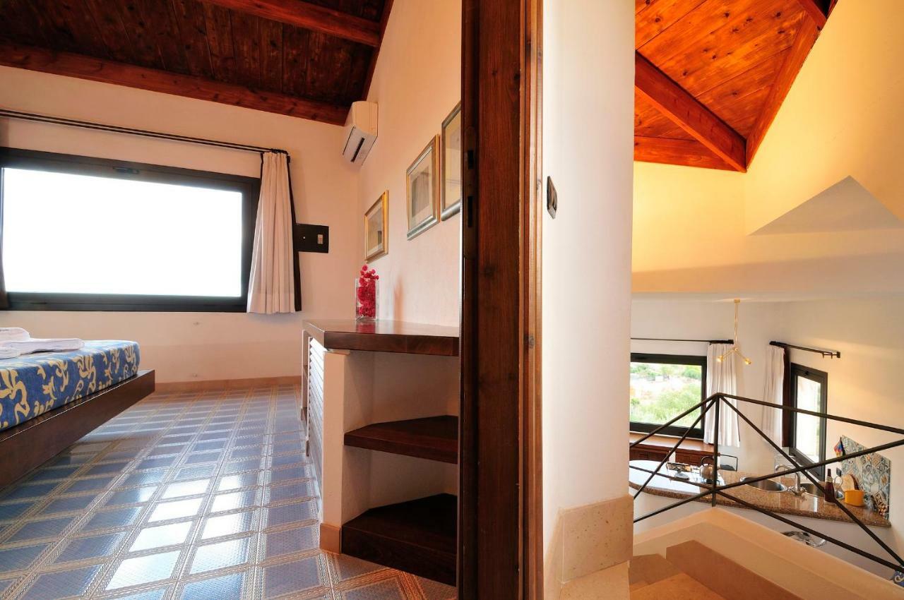 Residence L'Ea Di Lavru - Appartamenti Mono-Bilo-Trilocali Порто Сан Паоло Екстериор снимка