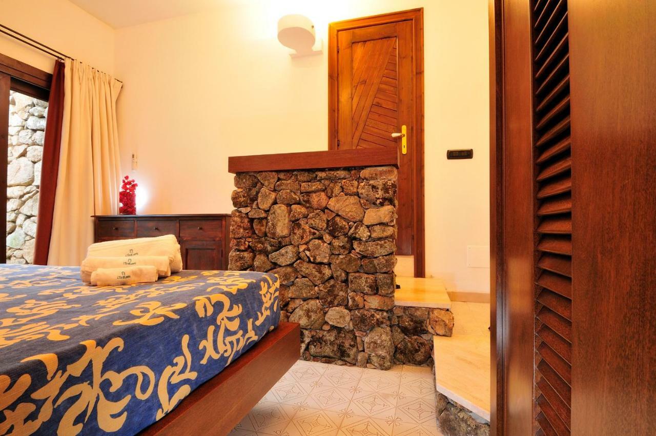 Residence L'Ea Di Lavru - Appartamenti Mono-Bilo-Trilocali Порто Сан Паоло Екстериор снимка
