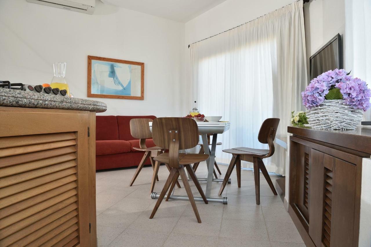Residence L'Ea Di Lavru - Appartamenti Mono-Bilo-Trilocali Порто Сан Паоло Екстериор снимка
